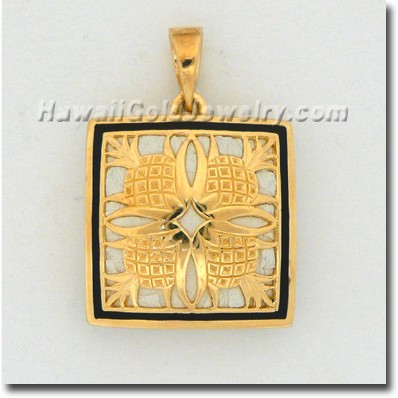 Hawaiian Pineapple Quilt Pendant - Hawaii Gold Jewelry